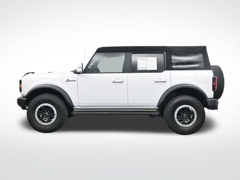 Used 2024 Ford Bronco Outer Banks w/ Sasquatch Package AWD/4WD image 10