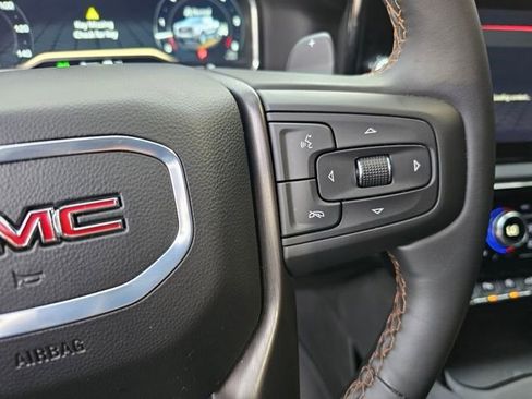 Used 2025 GMC Sierra 1500 AT4 image 22