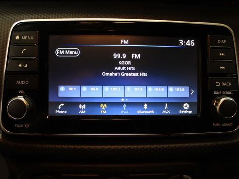 Used 2023 Nissan Kicks S FWD image 3