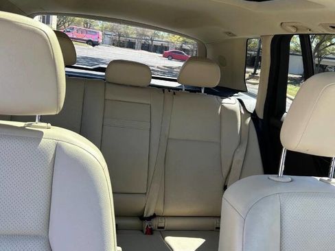 Used 2015 Mercedes-Benz GLK 350 2WD image 56