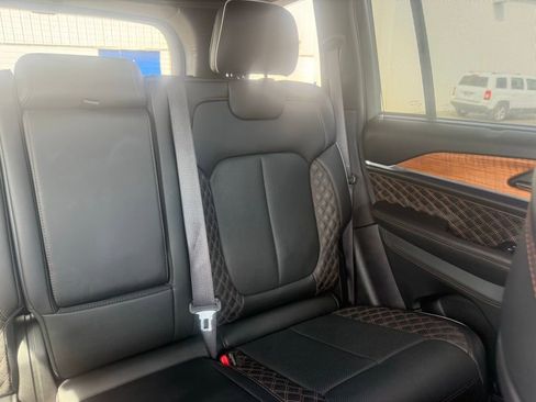 Used 2022 Jeep Grand Cherokee Summit AWD/4WD image 63