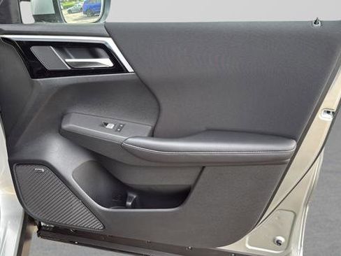 New 2026 Mitsubishi Outlander ES image 23