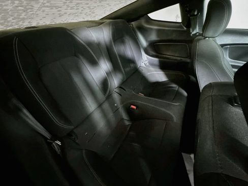 Used 2022 Ford Mustang GT w/ Black Accent Package RWD image 25