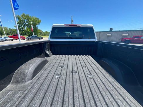 New 2025 Chevrolet Silverado 2500 Custom w/ Custom Value Package image 10