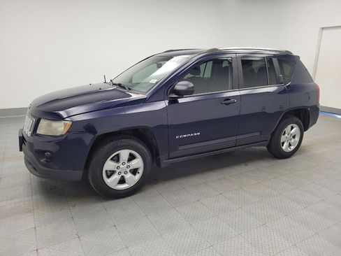 Used 2015 Jeep Compass Sport w/ Power Value Group image 2