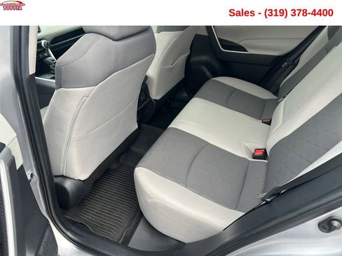 Used 2021 Toyota RAV4 XLE w/ Convenience Package AWD/4WD image 24