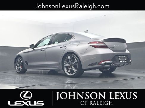 Used 2024 Genesis G70 2.5T w/ Sport Prestige Package image 17