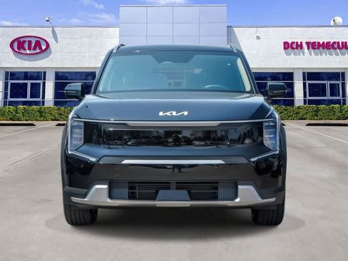 Certified 2024 Kia EV9 Wind AWD/4WD image 2