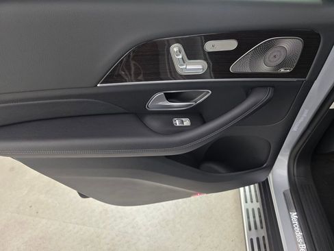 New 2026 Mercedes-Benz GLS 450 4MATIC image 12