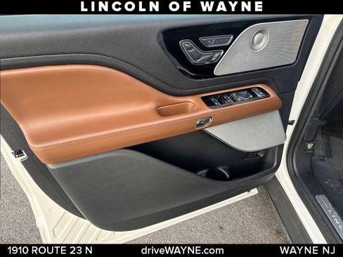 Used 2020 Lincoln Aviator Grand Touring w/ Equipment Group 302A image 12