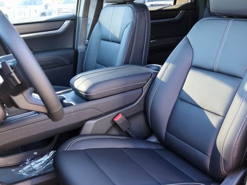 New 2026 GMC Acadia Elevation w/ Elevation Premium Package image 11