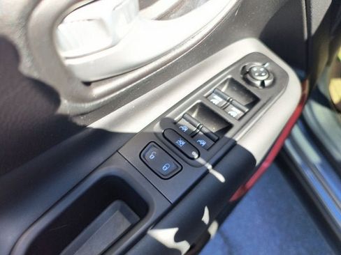 Used 2023 Jeep Renegade Trailhawk w/ Sun/Sound Group AWD/4WD image 21