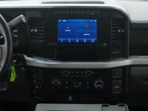 Used 2024 Ford F250 XLT image 17