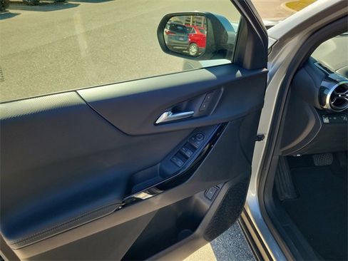 Certified 2025 Chevrolet Equinox LT w/ Convenience Package II image 15