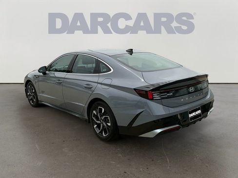 Used 2025 Hyundai Sonata SEL FWD image 5