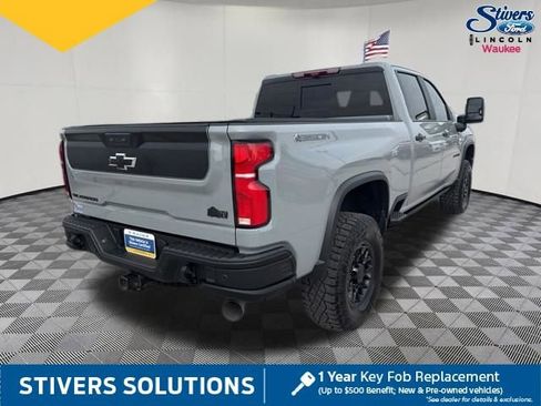 Used 2025 Chevrolet Silverado 2500 ZR2 w/ ZR2 Bison Edition AWD/4WD image 7