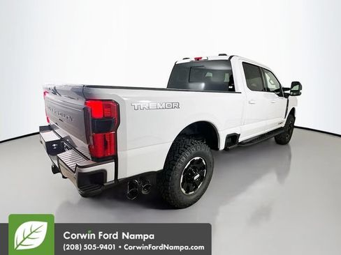 Used 2026 Ford F250 Platinum w/ Tremor Off-Road Package AWD/4WD image 7