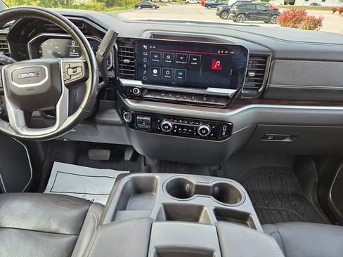 Used 2022 GMC Sierra 1500 SLT w/ X31 Off-Road Package image 22