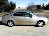 Used 2009 Toyota Camry LE image 2