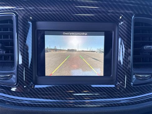 Used 2020 Dodge Challenger SXT w/ Driver Convenience Group image 17