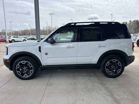 Certified 2025 Ford Bronco Sport Outer Banks w/ Outer Banks Tech Package+ image 4