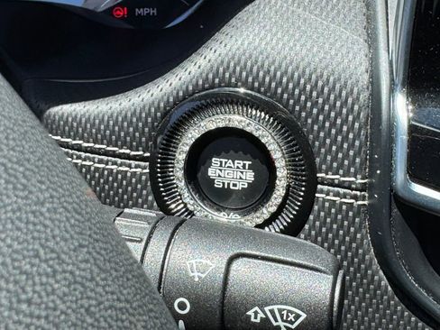 Used 2022 Jeep Compass Latitude FWD image 23