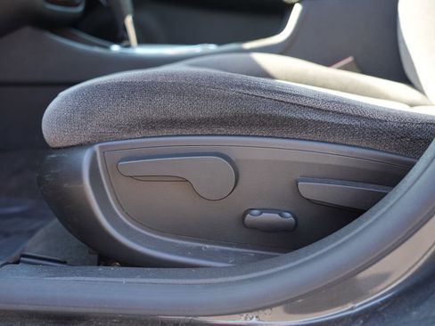 Used 2016 Chevrolet Impala Limited LS FWD image 15