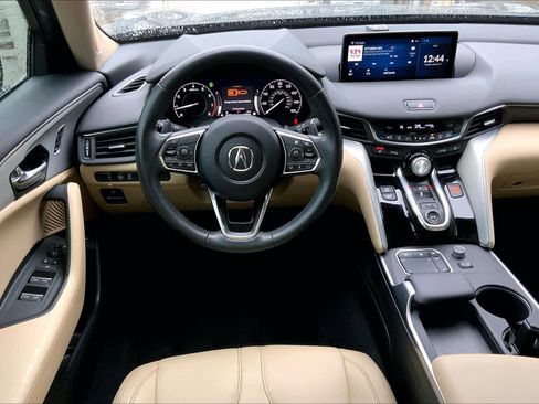 Used 2023 Acura TLX image 5
