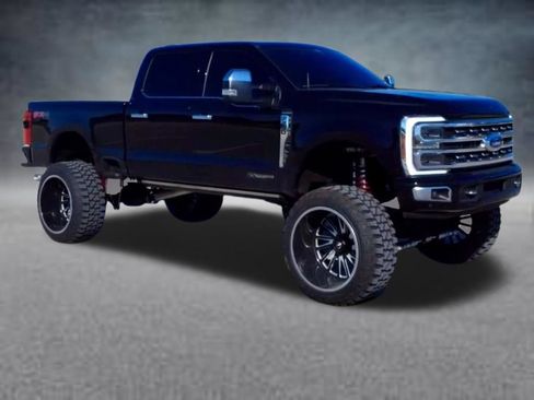 Used 2024 Ford F250 Platinum w/ FX4 Off-Road Package AWD/4WD image 25