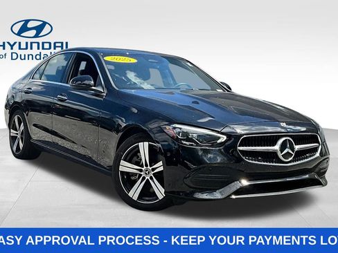 Used 2025 Mercedes-Benz C 300 Sedan image 3
