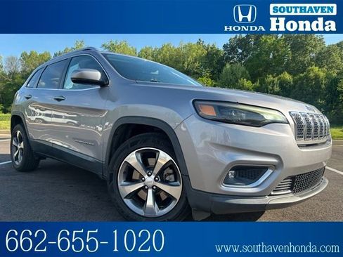 Used 2019 Jeep Cherokee Limited image 1