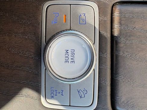 Used 2024 Genesis GV80 2.5T AWD/4WD image 40