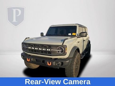 Used 2024 Ford Bronco Black Diamond AWD/4WD image 11