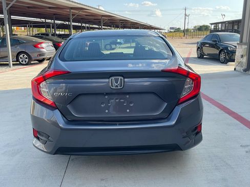 Used 2018 Honda Civic LX image 7