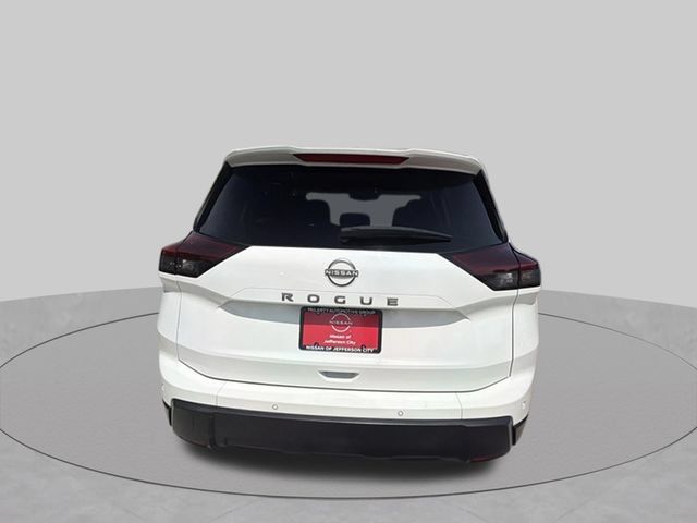 Used 2024 Nissan Rogue S FWD image 4