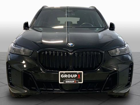 Certified 2024 BMW X5 xDrive40i w/ M Sport Package AWD/4WD image 3