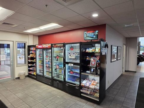 Used 2022 Toyota Camry XSE w/ Navigation Package image 10