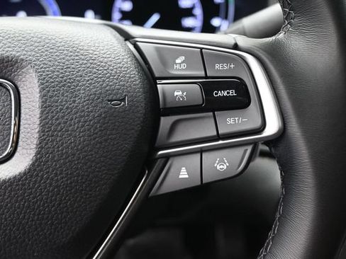Used 2022 Honda Accord Touring image 27