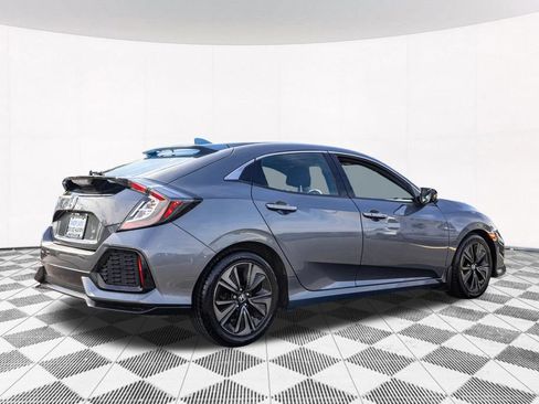 Used 2018 Honda Civic EX image 9