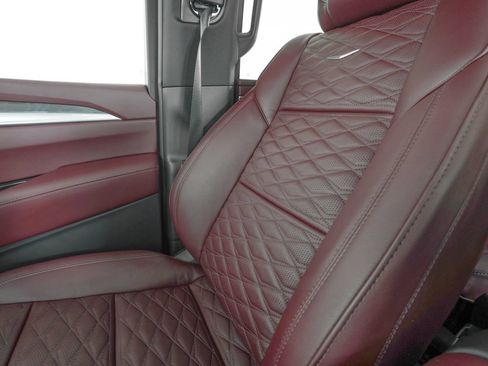 Used 2026 Cadillac Escalade Sport w/ Touring Package AWD/4WD image 28