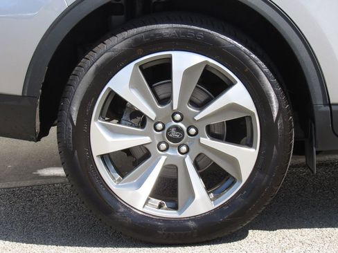 Used 2024 Ford Escape Platinum AWD/4WD image 35