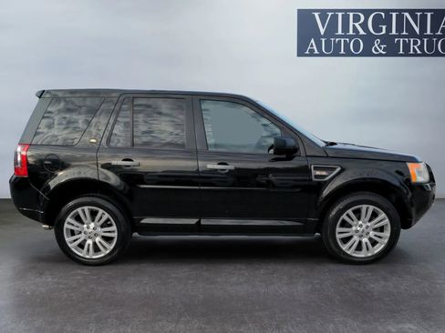 Used 2009 Land Rover LR2 HSE image 5
