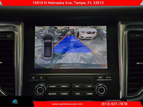 Used 2018 Porsche Macan GTS image 25