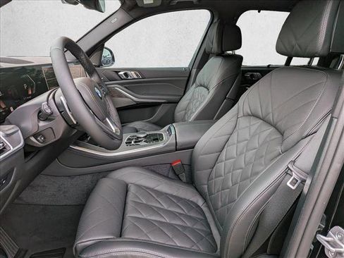 New 2026 BMW X5 sDrive40i w/ Climate Comfort Package image 4