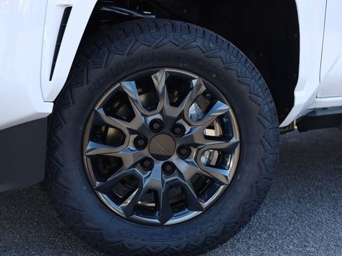 New 2026 Toyota Tacoma SR5 image 2