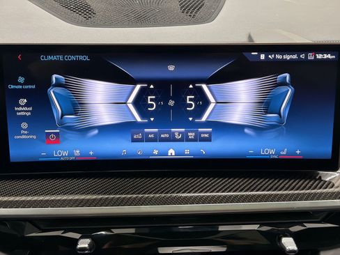 Certified 2024 BMW X7 M60i w/ Executive Package AWD/4WD image 31