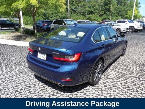Used 2021 BMW 330i xDrive Sedan w/ Premium Package AWD/4WD image 6