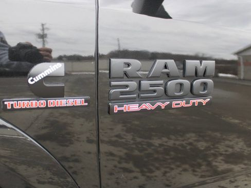 Used 2018 RAM 2500 Laramie w/ Sport Appearance Group image 9