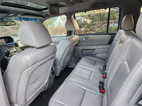 Used 2012 Honda Pilot Touring image 18