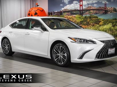 Certified 2025 Lexus ES 300h w/ Premium Package